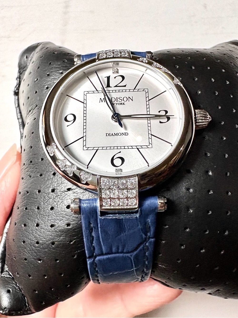 🌹HP🌹NEW Madison New York Diamond Silver Quarts Watch w Navy Calf Leather Sporty
